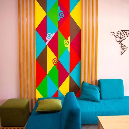 People Hostel ビシュケク エクステリア 写真