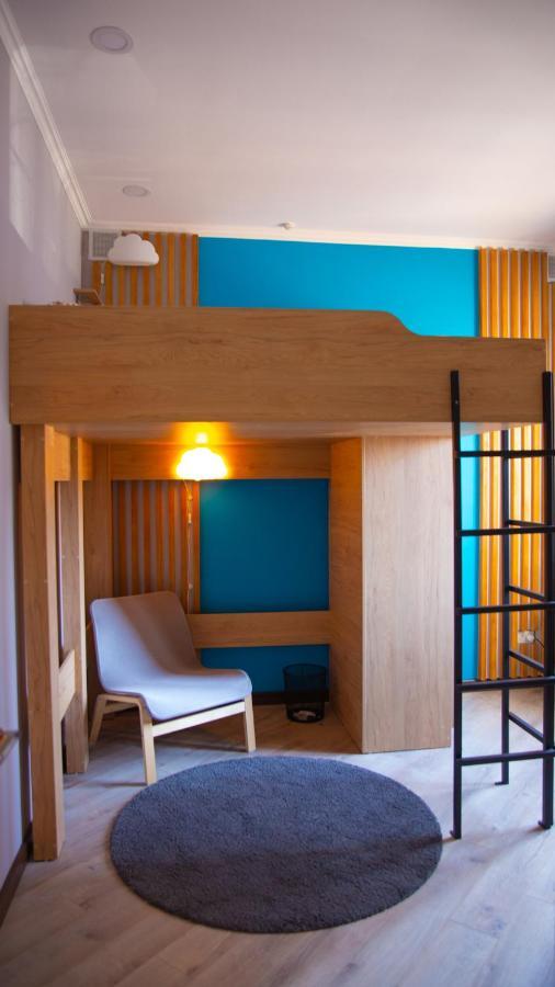 People Hostel ビシュケク エクステリア 写真
